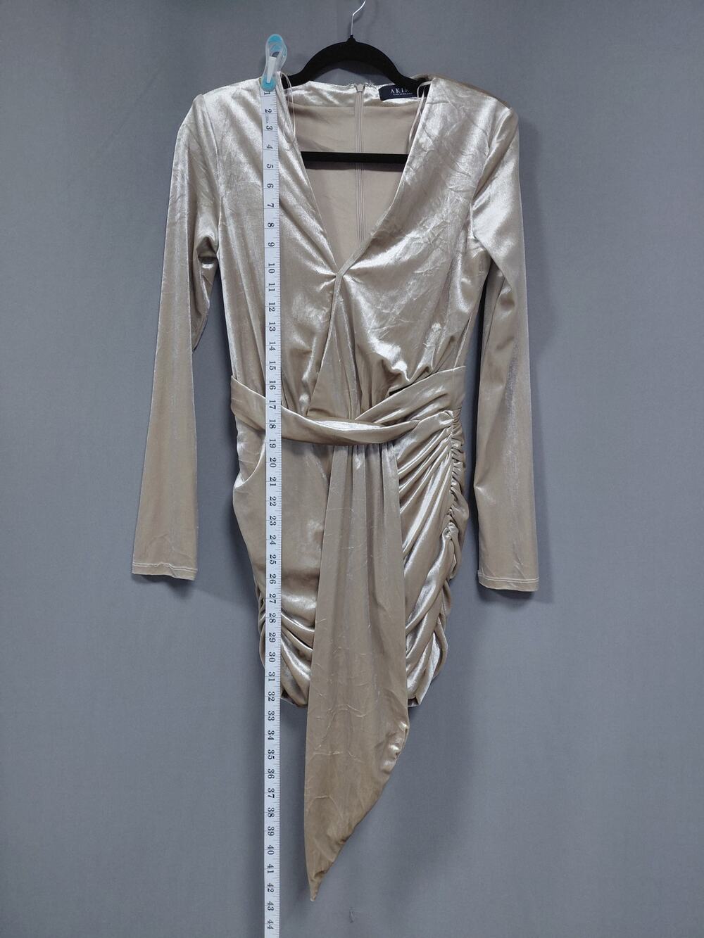 Akira Beige Slinky Ruched V-Neck Long Sleeve Mini Dress Women Size M